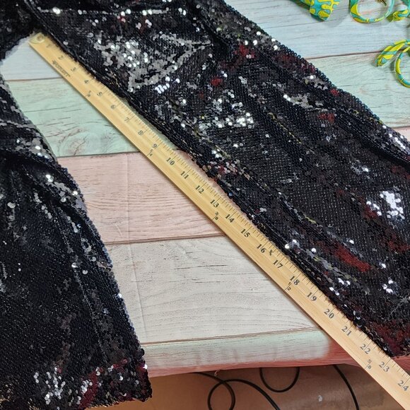 House of Harlow 1960 Women’s XS Black Sequin 2 Pc Halter Crop Top Pants Set New - Picture 14 of 14